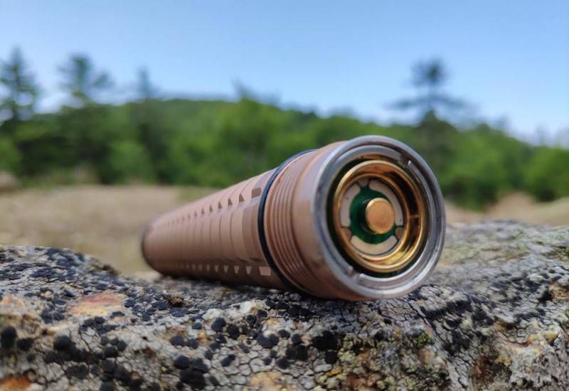 Olight Javelit Pro